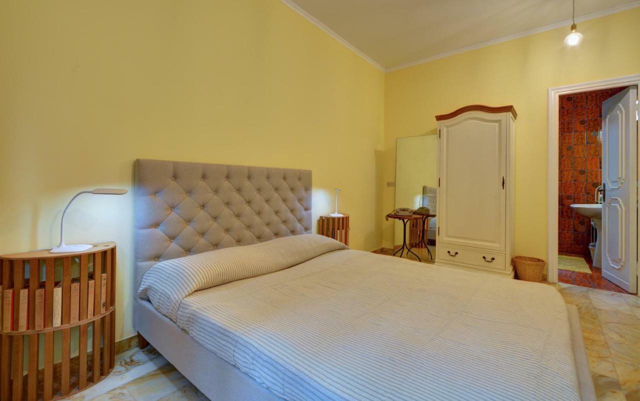 La Rosa Segreta Bed & Breakfast Genoa